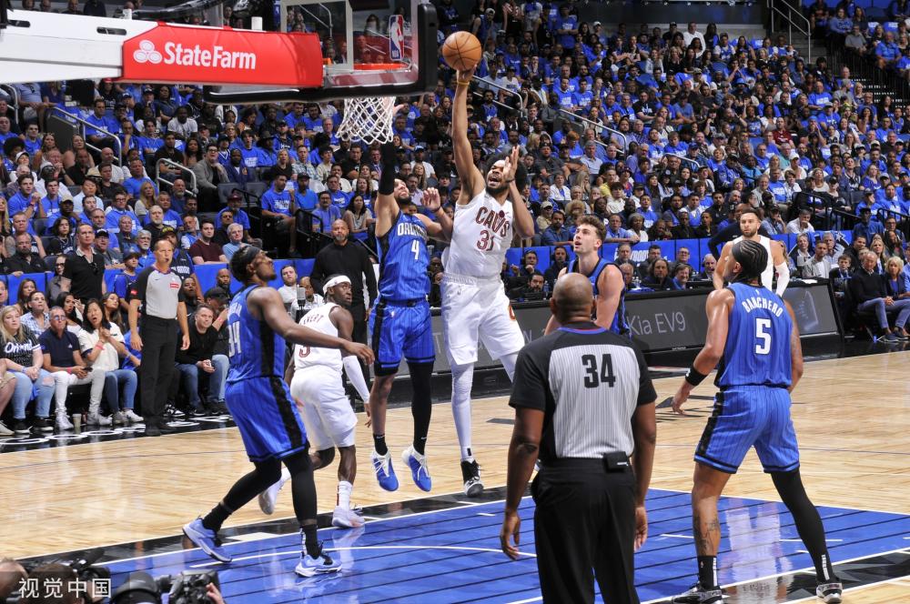 他的防守能 他的防守能